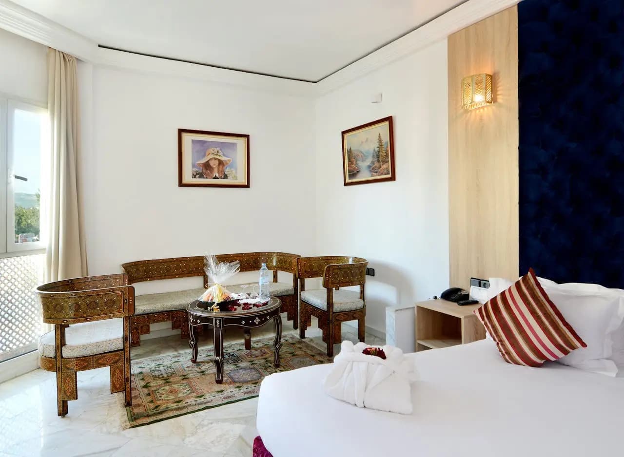 The Maple Family Suite detail one