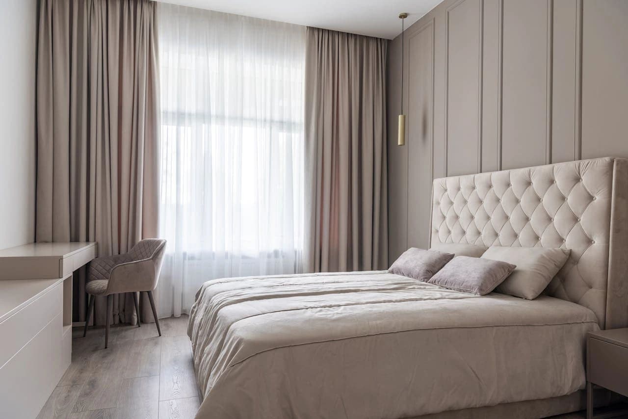 The Velvet Horizon detail one