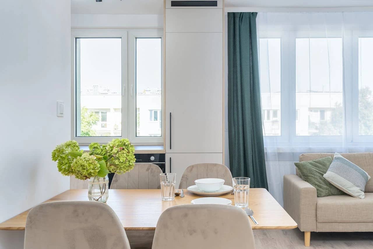 The Velvet Horizon detail two